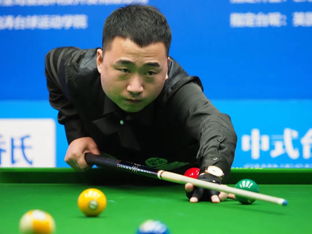 比赛中占据 比赛中占据